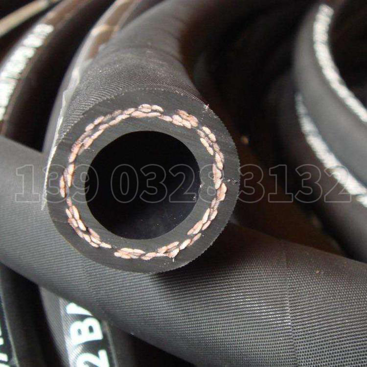 �޾������z��